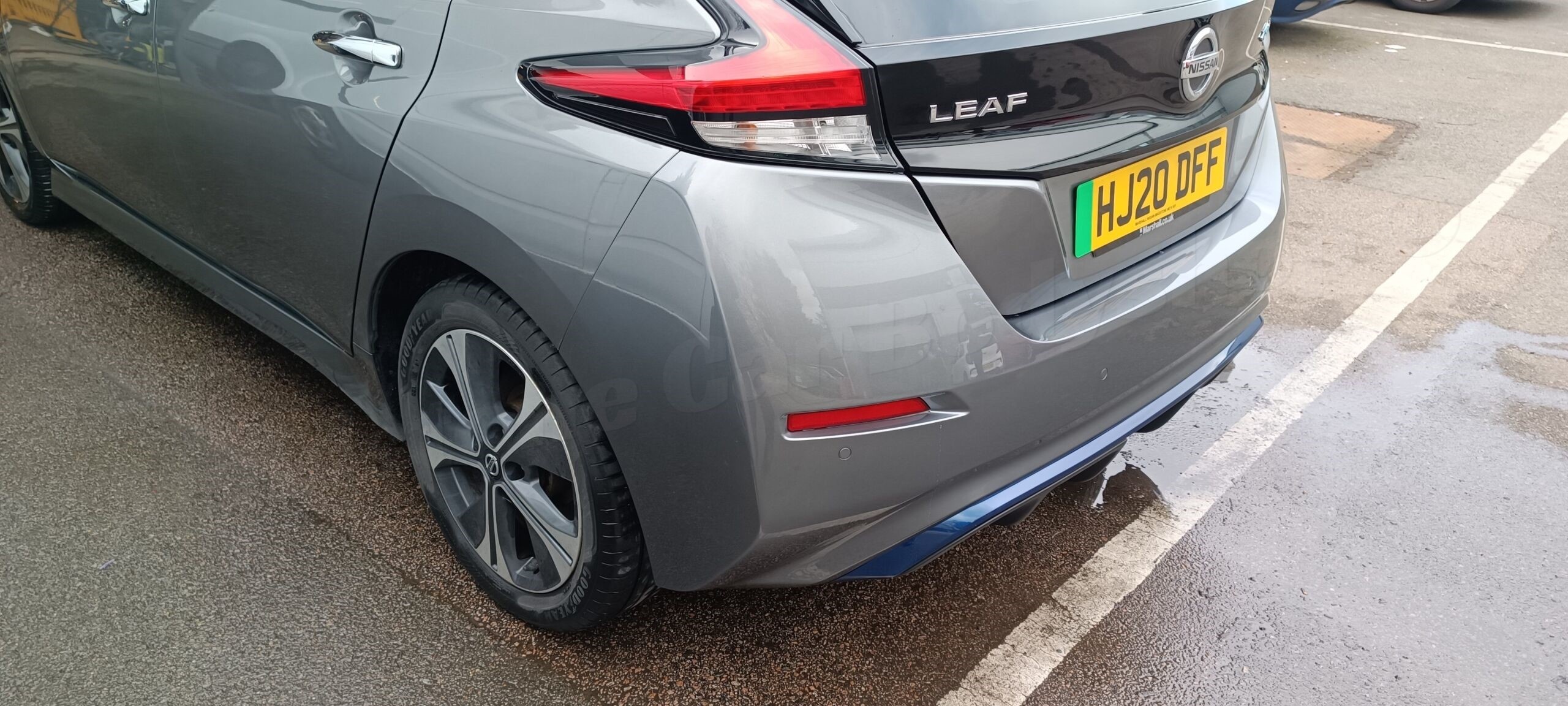 NISSAN ACCIDENT REPAIRS MAIDSTONE wm