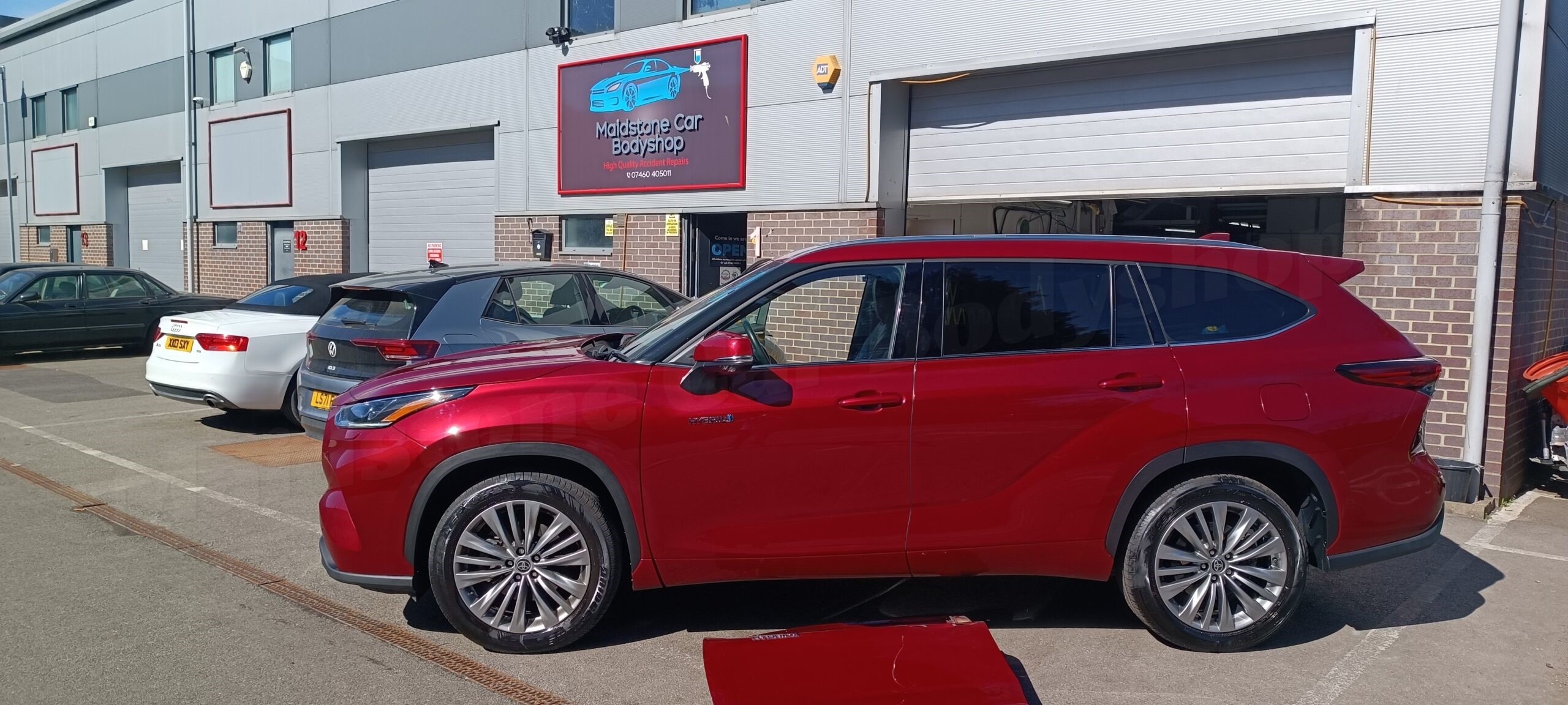 TOYOTA HIGHLANDER ACCIDENT DAMAGE REPAIRS MAIDSTONE CAR BODYSHOP wm